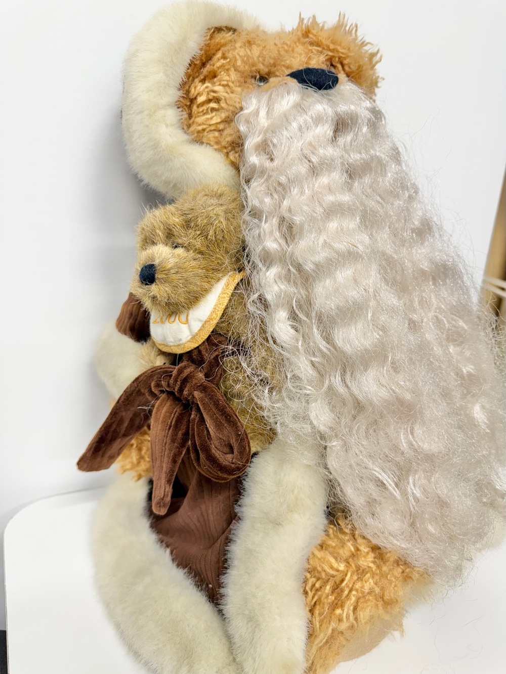VTG Boyd’s Bears Omega T Legacy and Alpha 2K Millennium Santa Bear Set & Stand